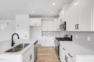 467 Ravensworth Dr, Garner, NC 27529 - Photo 25