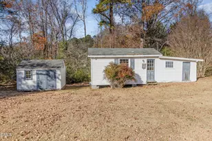 310 Mickey Cir, Durham, NC 27712 - Photo 23