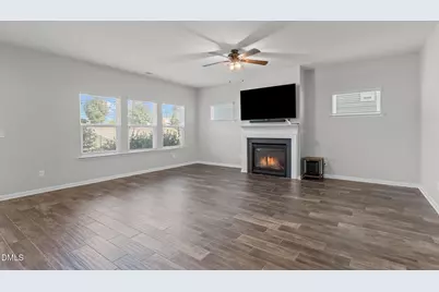 320 Sage Oak Lane, Holly Springs, NC 27540 - Photo 7