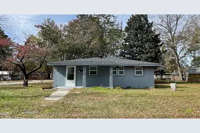 312 S Wooten Street, La Grange, NC 28551 - Photo 1