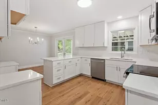 3129 Merrianne Dr, Raleigh, NC 27607 - Photo 9