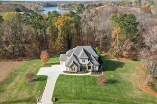 325 Forest Bridge Rd, Youngsville, NC 27596 - Photo 5