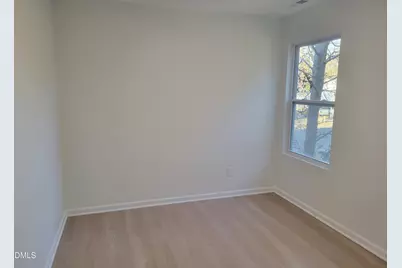 307 E East End Avenue, Durham, NC 27703 - Photo 3