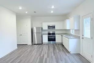 1375 Pond Overlook Dr, Nashville, NC 27856 - Photo 5