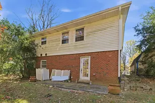 806 Oakley Ct, Cary, NC 27511 - Photo 53