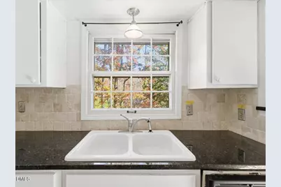 806 Oakley Court, Cary, NC 27511 - Photo 17