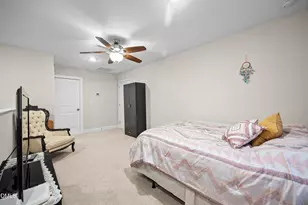 33 Village Walk Dr, Chapel Hill, NC 27517 - Photo 31