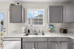 508 Weeping Willow Dr, Durham, NC 27704 - Photo 9