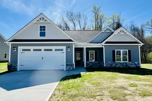 400 Creeks Edge Dr, Pikeville, NC 27863 - Photo 1