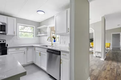 5444 Gilcrest Sands Drive, Hope Mills, NC 28348 - Photo 17