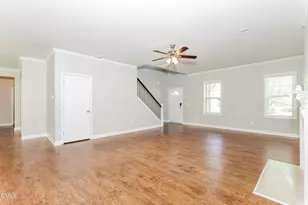 180 Ambergate Dr, Youngsville, NC 27596 - Photo 3