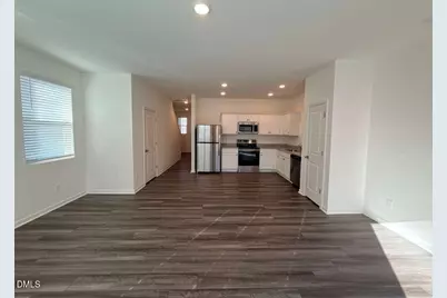 2048 Trailside Drive, Durham, NC 27704 - Photo 9