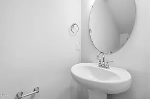 1104 Bell Heather Rd, Durham, NC 27703 - Photo 7