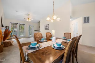 113 Breakers Pl, Cary, NC 27511 - Photo 15