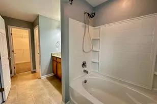 2705 Casper Creek Ln, Raleigh, NC 27616 - Photo 19