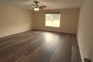 201 Jasper Point Dr, Holly Springs, NC 27540 - Photo 11