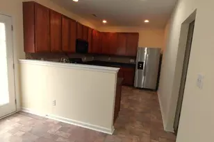 201 Jasper Point Dr, Holly Springs, NC 27540 - Photo 5