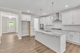 900 SW Maynard Rd, Cary, NC 27511 - Photo 37