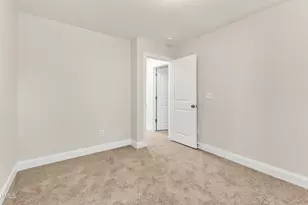 900 SW Maynard Rd, Cary, NC 27511 - Photo 31