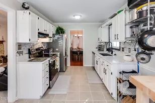 7916 Mandrel Way, Raleigh, NC 27616 - Photo 9