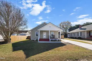 403 W E St, Erwin, NC 28339 - Photo 3