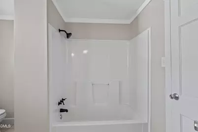 403 W E Street, Erwin, NC 28339 - Photo 21