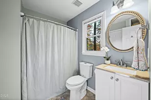 4521 Chinquoteague Ct, Raleigh, NC 27613 - Photo 17