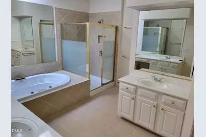 4044 Barton Park Place, Raleigh, NC 27613 - Photo 17