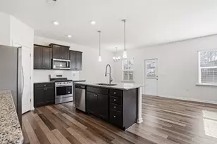 2116 Water Marsh Trl, Fuquay Varina, NC 27526 - Photo 9