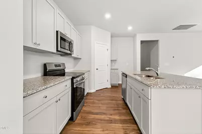 204 Shiloh Woods Circle, Smithfield, NC 27577 - Photo 9