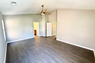 205 Trayesan Dr, Holly Springs, NC 27540 - Photo 17