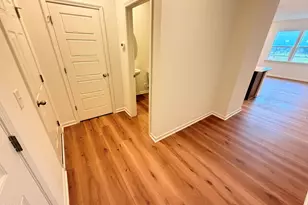 519 Sunset Lk Dr, Durham, NC 27703 - Photo 3