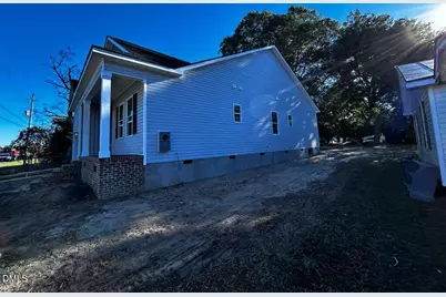 608 S Goldsboro Street, Fremont, NC 27830 - Photo 5