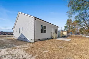 608 S Goldsboro St, Fremont, NC 27830 - Photo 33