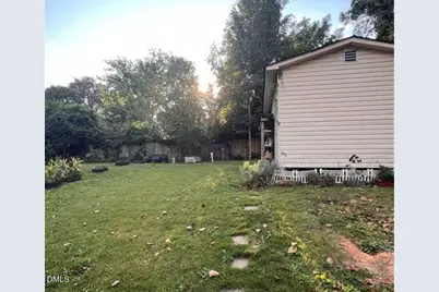 4642 Cheltenham Road, Fayetteville, NC 28304 - Photo 9