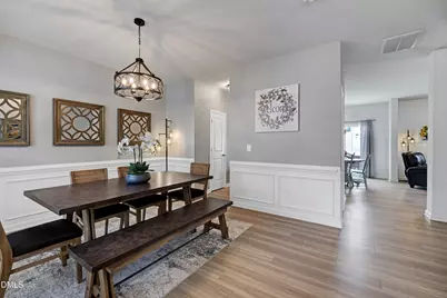 100 N Great White Way, Clayton, NC 27527 - Photo 3