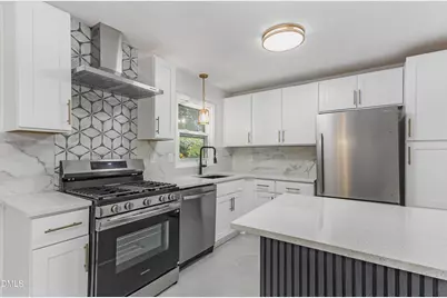 2758 Eldorado Road, Fayetteville, NC 28306 - Photo 9