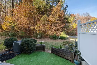 4424 Sugarbend Way, Raleigh, NC 27606 - Photo 31