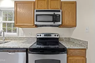 203 Clearwater Dr, Smithfield, NC 27577 - Photo 7