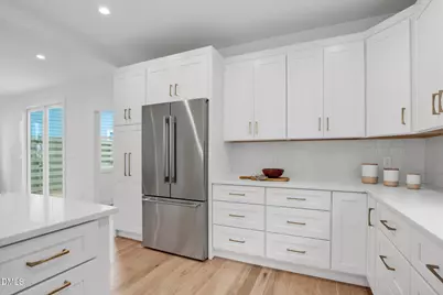 201 E Winmore Avenue, Chapel Hill, NC 27516 - Photo 21