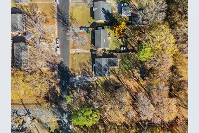 300 E Vance Street, Zebulon, NC 27597 - Photo 5