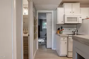 807 W Trinity Ave, Durham, NC 27701 - Photo 11