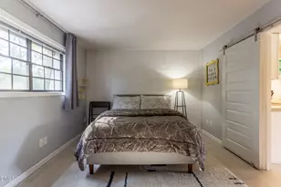 807 W Trinity Ave, Durham, NC 27701 - Photo 17