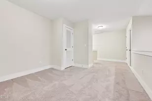 1018 Abbott St, Mebane, NC 27302 - Photo 9