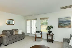 316 Standish Dr, Chapel Hill, NC 27517 - Photo 3