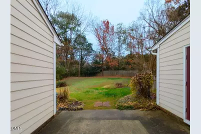 316 Standish Drive, Chapel Hill, NC 27517 - Photo 23