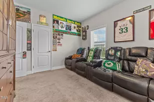 609 Thornbrooke Dr, Hope Mills, NC 28348 - Photo 11