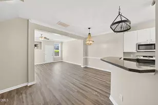 541 Village Loop Dr, Apex, NC 27502 - Photo 5