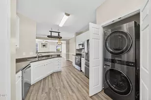 541 Village Loop Dr, Apex, NC 27502 - Photo 7