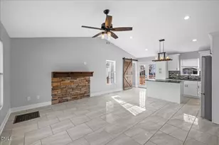 33 Meade Dr, Four Oaks, NC 27524 - Photo 3